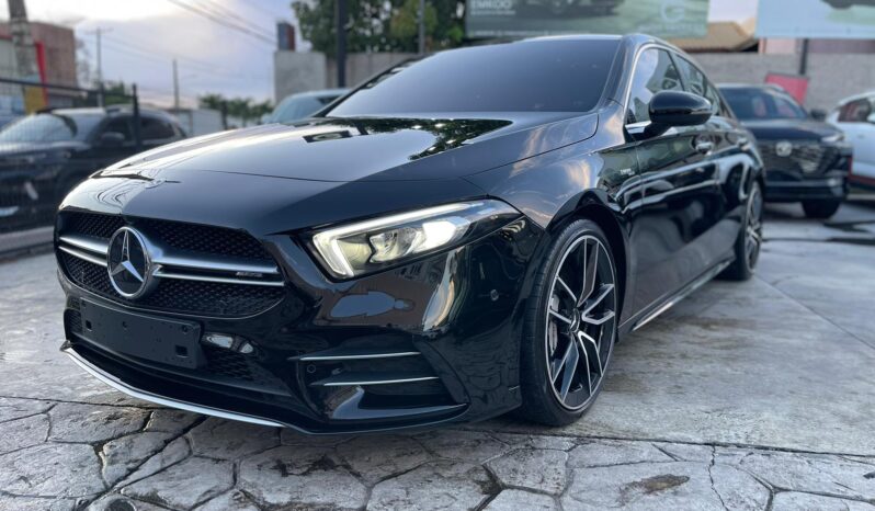 Mercedes-Benz Clase A 35-AMG 2022 lleno