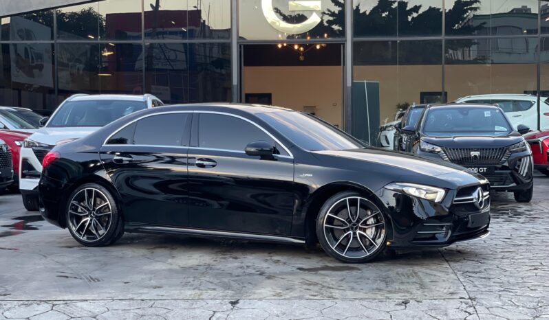 Mercedes-Benz Clase A 35-AMG 2022 lleno