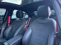 Mercedes-Benz Clase A 35-AMG 2022 lleno