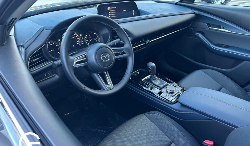 MAZDA CX-30 GS 2025 lleno