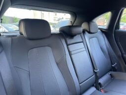 MERCEDES-BENZ CLASE EQA 350 2023 lleno