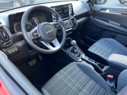 KIA SONET  2026 lleno