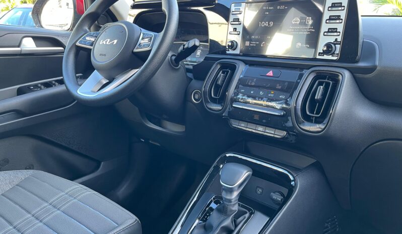 KIA SONET  2026 lleno