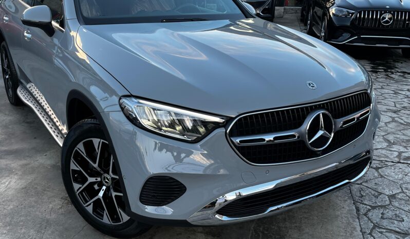 Mercedes-Benz Clase GLC 200 2025 lleno