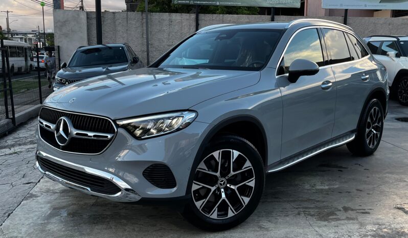 Mercedes-Benz Clase GLC 200 2025 lleno