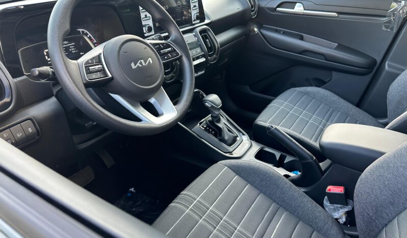 KIA SONET  2026 lleno