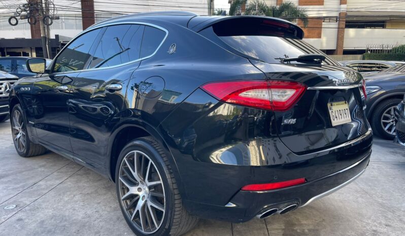 MASERATI LEVANTE 2018 lleno