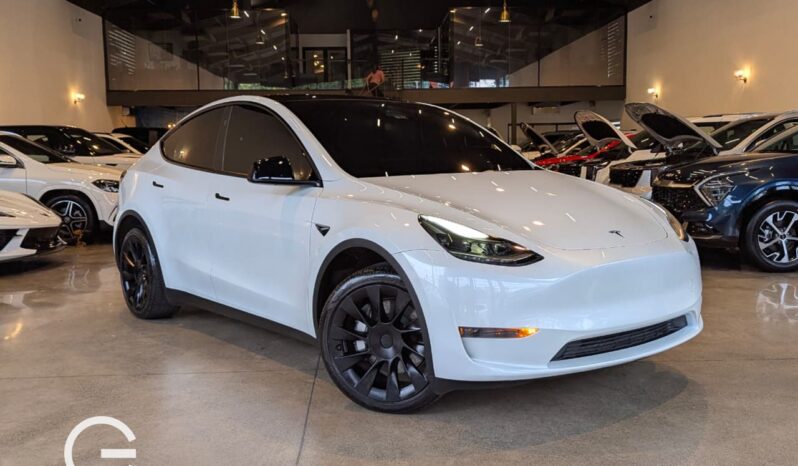 Tesla Model Y Long Range 2024 lleno