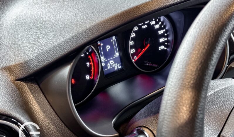 KIA SOLUTO 2026 lleno