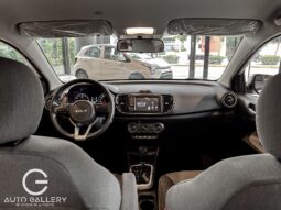 KIA SOLUTO 2026 lleno