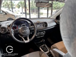 KIA SOLUTO 2026 lleno