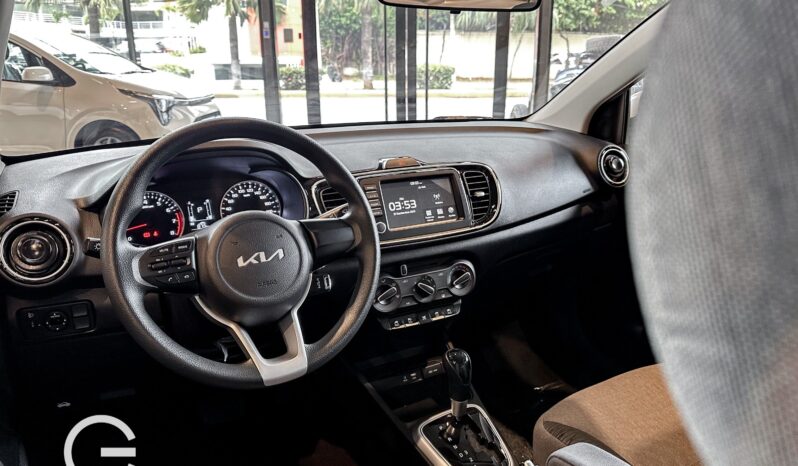 KIA SOLUTO 2026 lleno