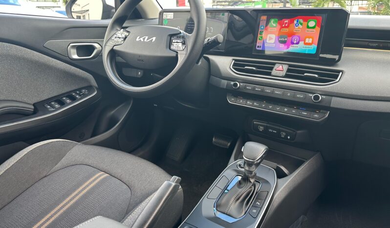 KIA K3 CROSS 2026 lleno