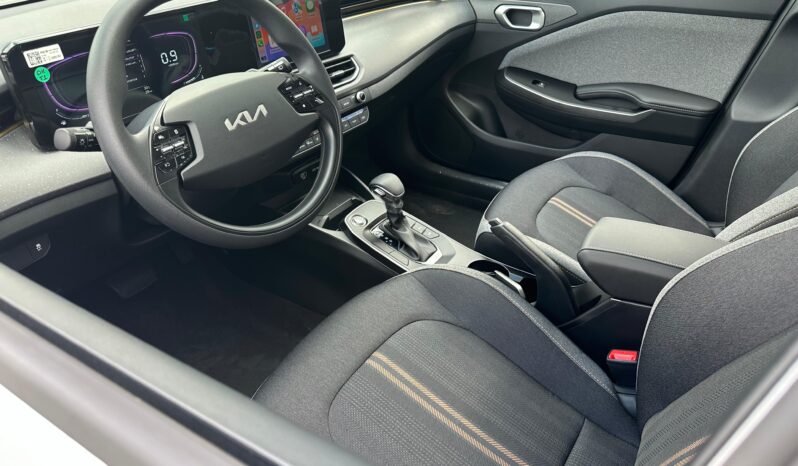 KIA K3 CROSS 2026 lleno