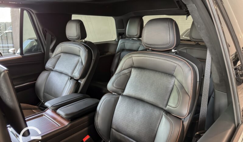 LINCOLN NAVIGATOR BLACK LABEL 2026 lleno