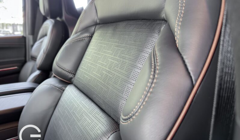LINCOLN NAVIGATOR BLACK LABEL 2026 lleno