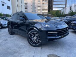 PORSCHE CAYENNE 2025