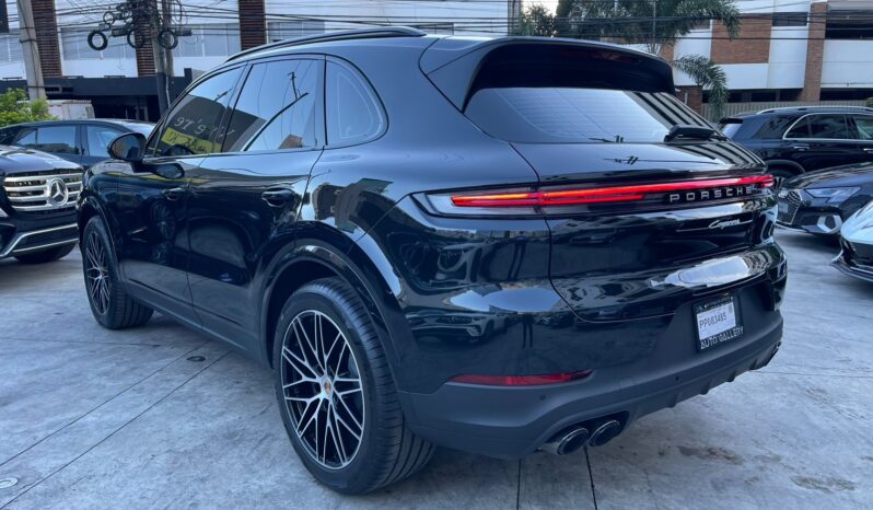 PORSCHE CAYENNE 2025 lleno