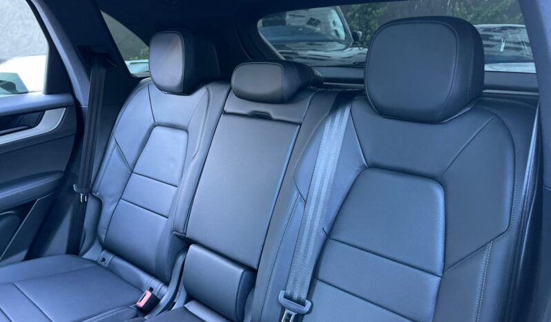 PORSCHE CAYENNE 2025 lleno
