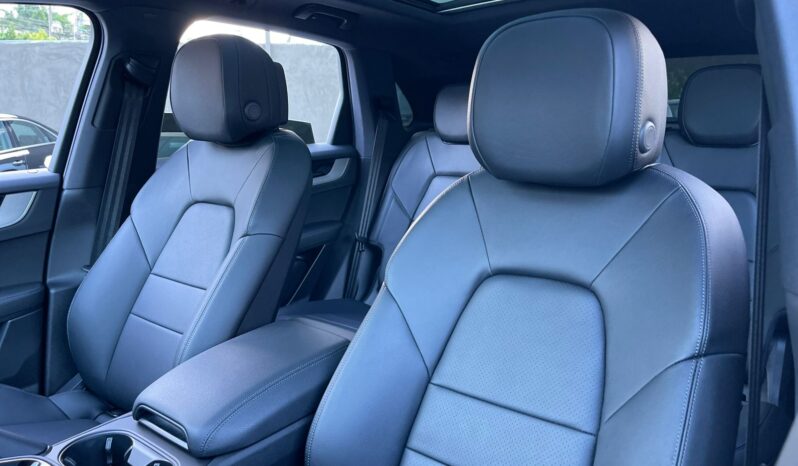 PORSCHE CAYENNE 2025 lleno