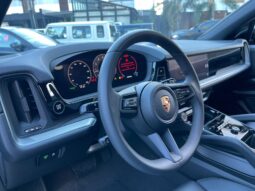 PORSCHE CAYENNE 2025 lleno