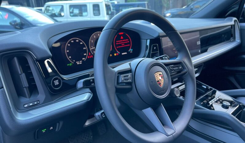 PORSCHE CAYENNE 2025 lleno