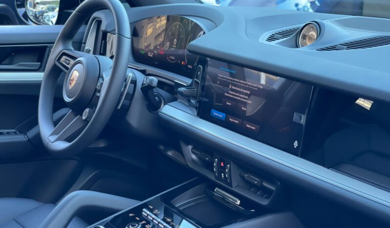 PORSCHE CAYENNE 2025 lleno