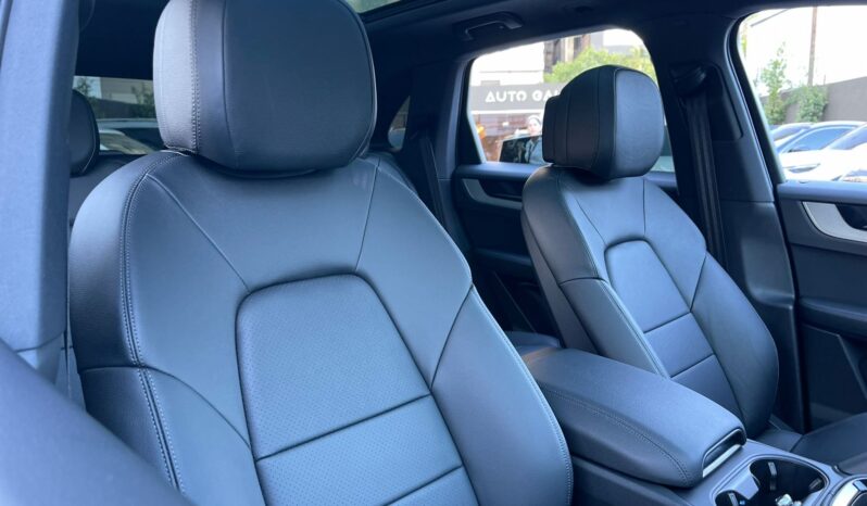 PORSCHE CAYENNE 2025 lleno
