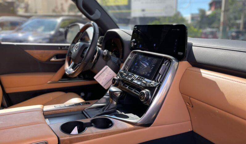 LEXUS LX 600 LUXURY 2024 lleno