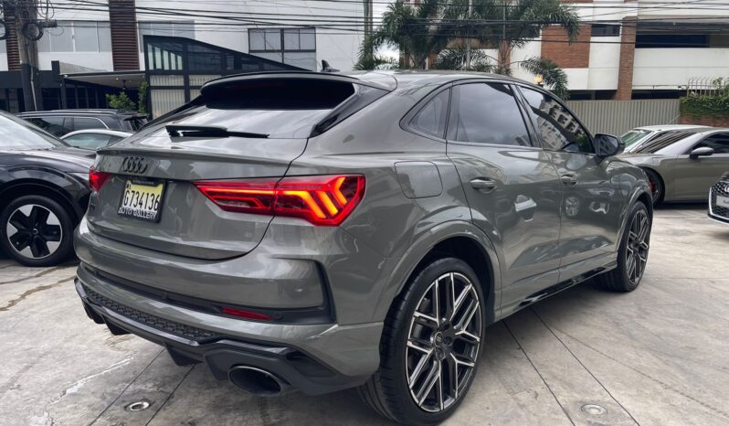 AUDI Q3 RS 2023 lleno