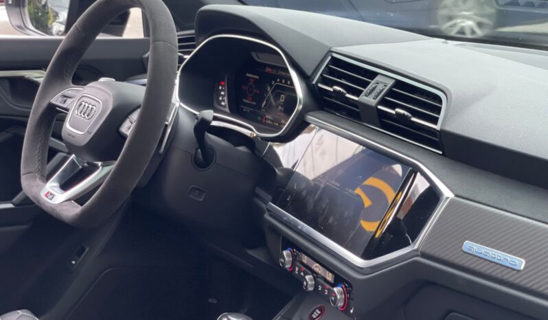 AUDI Q3 RS 2023 lleno
