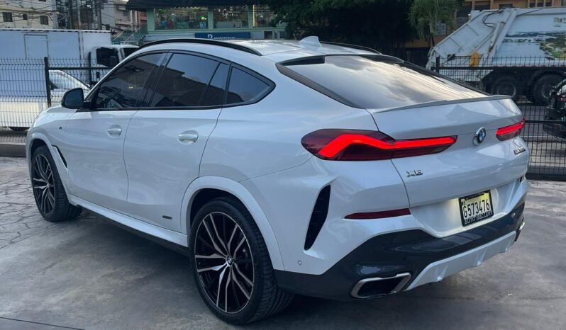 BMW X6 M50I 2022 lleno