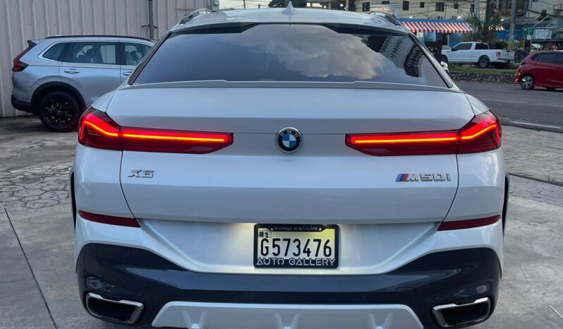BMW X6 M50I 2022 lleno