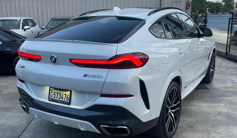 BMW X6 M50I 2022 lleno