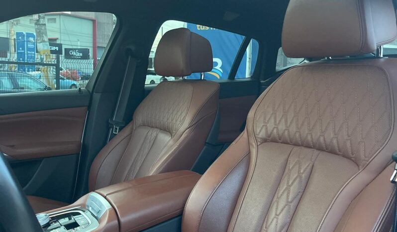 BMW X6 M50I 2022 lleno