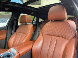 BMW X6 M50I 2022 lleno