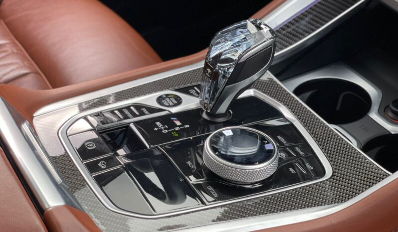 BMW X6 M50I 2022 lleno