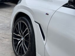 BMW X6 M50I 2022 lleno