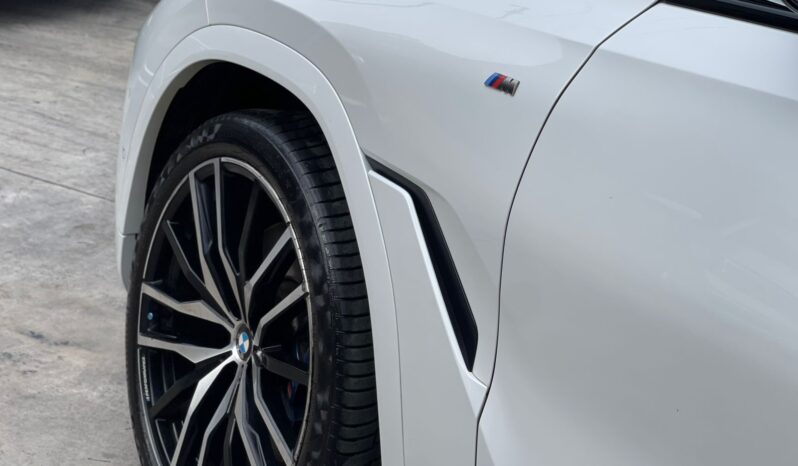 BMW X6 M50I 2022 lleno