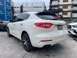 MASERATI LEVANTE 2017
