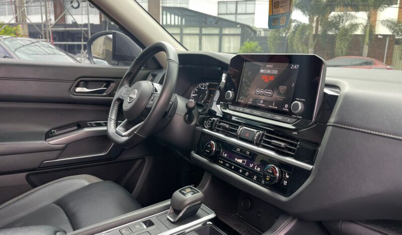 NISSAN PATHFINDER ADVANDE 2023 lleno