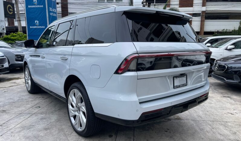 LINCOLN NAVIGATOR BLACK LABEL 2025 lleno