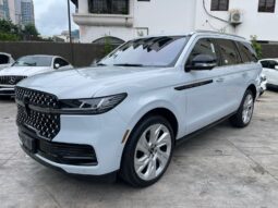 LINCOLN NAVIGATOR BLACK LABEL 2025