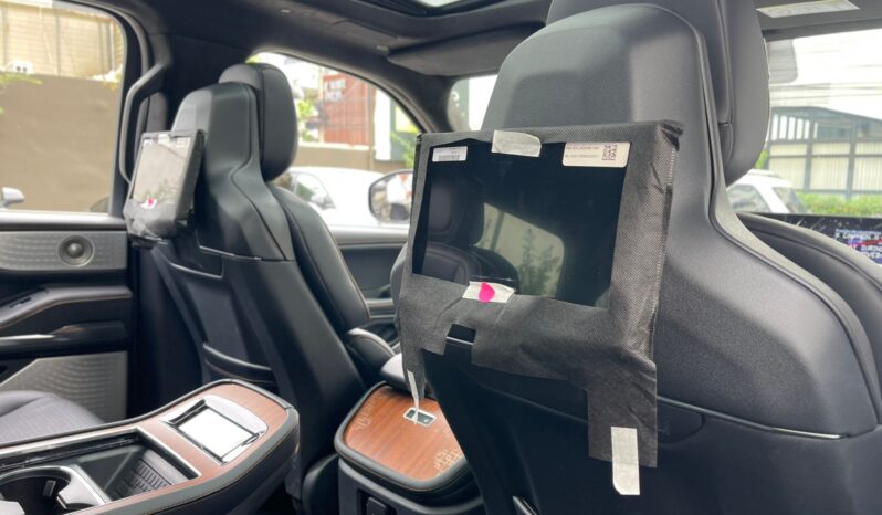 LINCOLN NAVIGATOR BLACK LABEL 2025 lleno