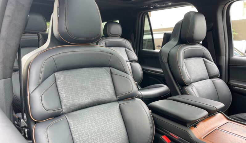 LINCOLN NAVIGATOR BLACK LABEL 2025 lleno