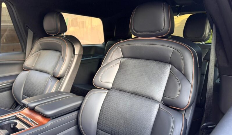 LINCOLN NAVIGATOR BLACK LABEL 2025 lleno