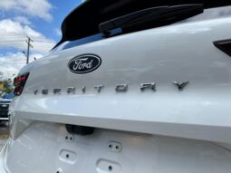 FORD TERRITORY TITANIUM 2026