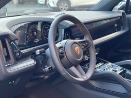 PORSCHE CAYENNE GTS 2025 lleno