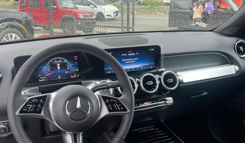MERCEDES-BENZ CLASE GLB 200 PROGRESSIVE 2026 lleno
