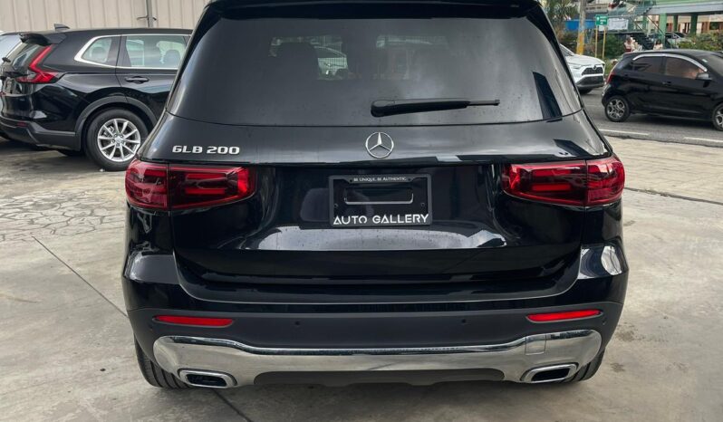 MERCEDES-BENZ CLASE GLB 200 PROGRESSIVE 2026 lleno